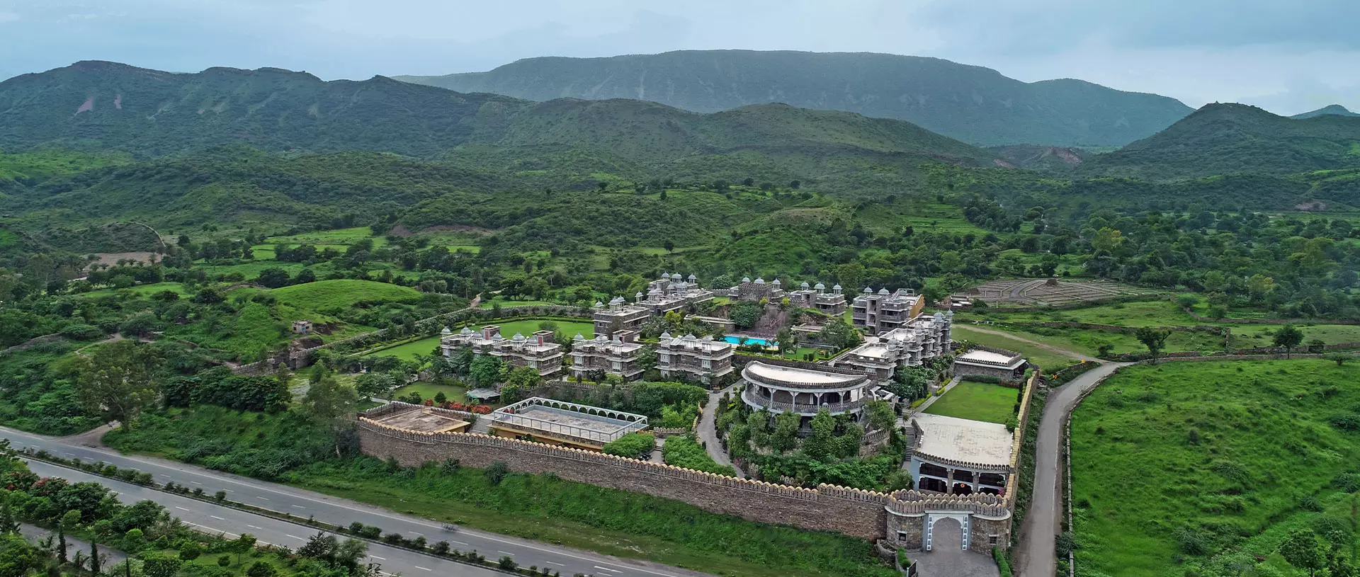 Luxury Resort In Udaipur | Best Places To Stay In Rajasthan